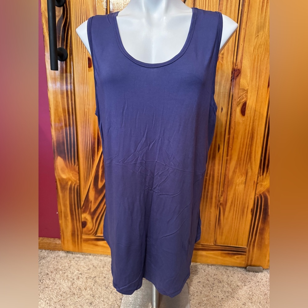 LuLaRoe Blue Sleeveless Tank Top. BNWOT